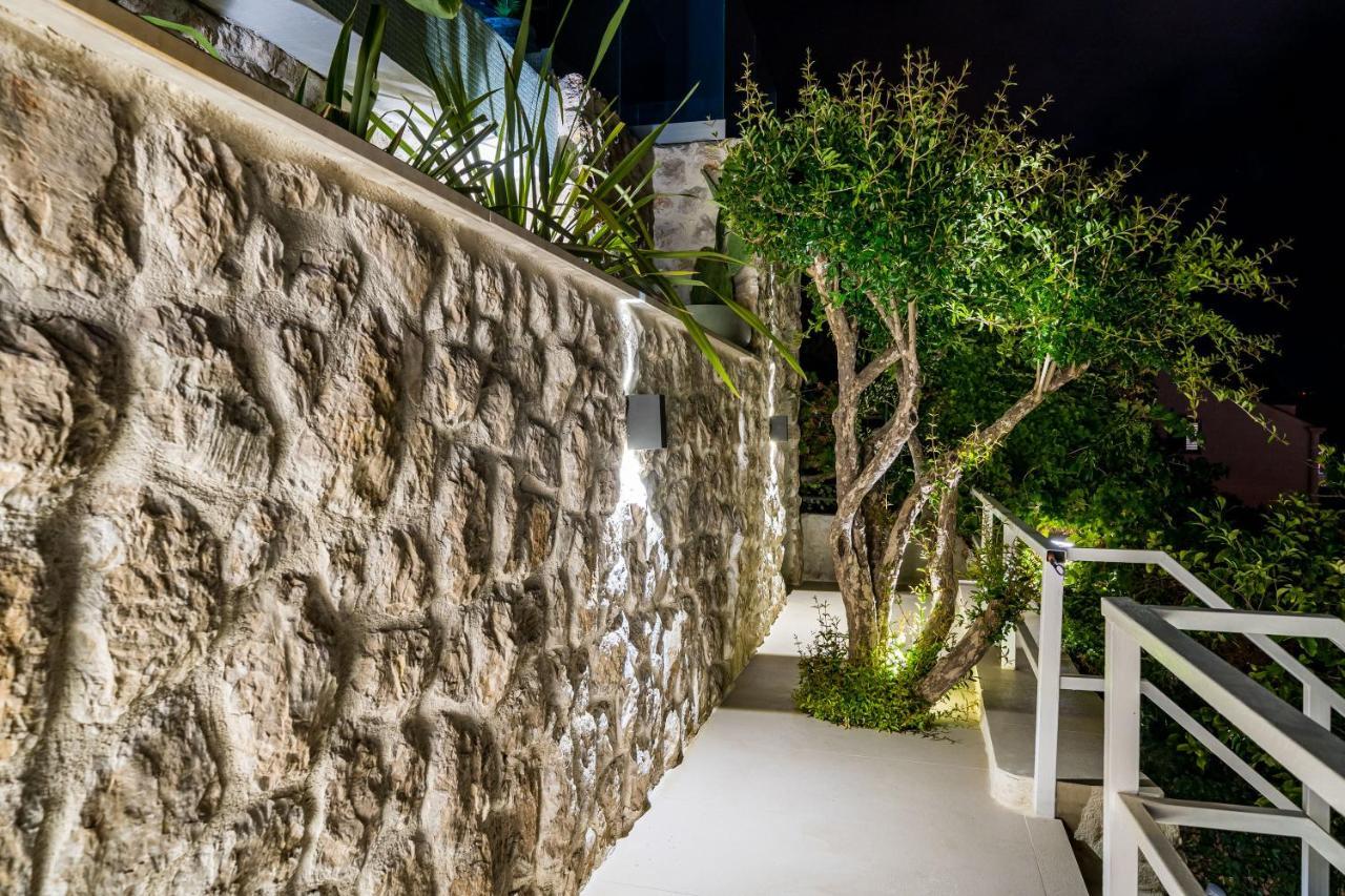 ドゥブロブニクCosy Loft W Private Pool & Patioアパートメント エクステリア 写真