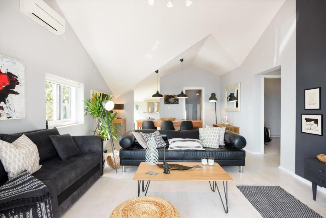 ドゥブロブニクCosy Loft W Private Pool & Patioアパートメント エクステリア 写真